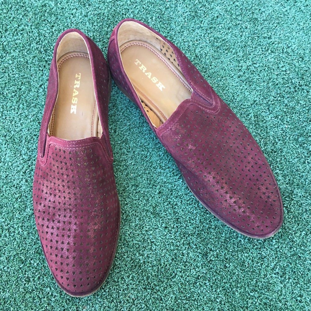 New Trask Ali Perforated Suede Loafer Metallic Wine 9